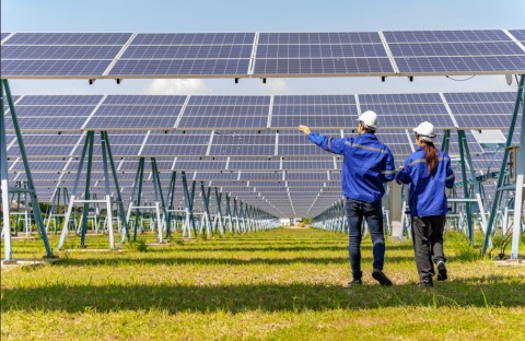 Os 4 pilares da O&M em usinas solares